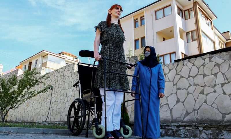 tallest woman in the world